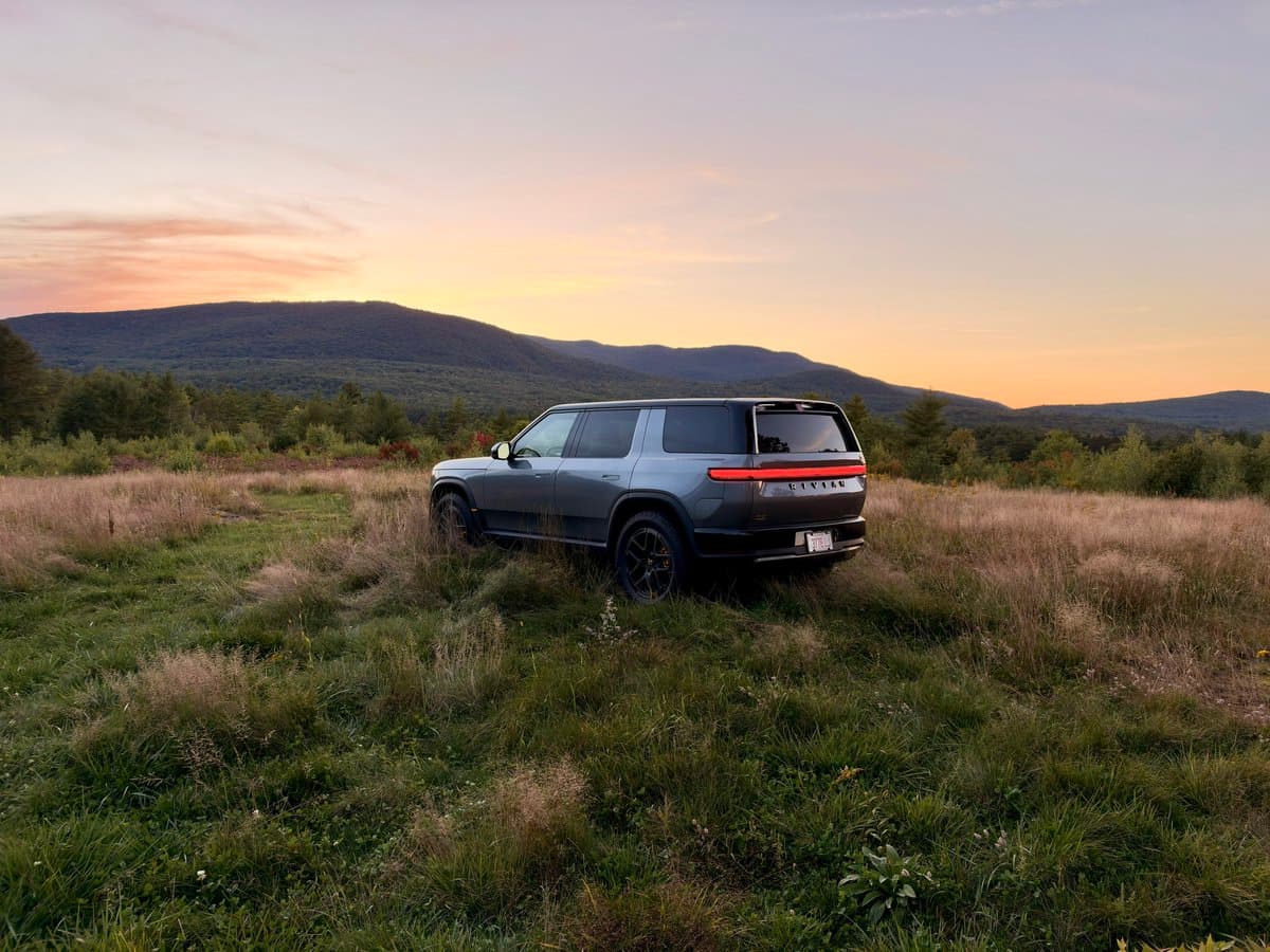 Rivian Just Posted a Record Quarter — 19,248 Deliveries, Up 46%, Powered by the R2