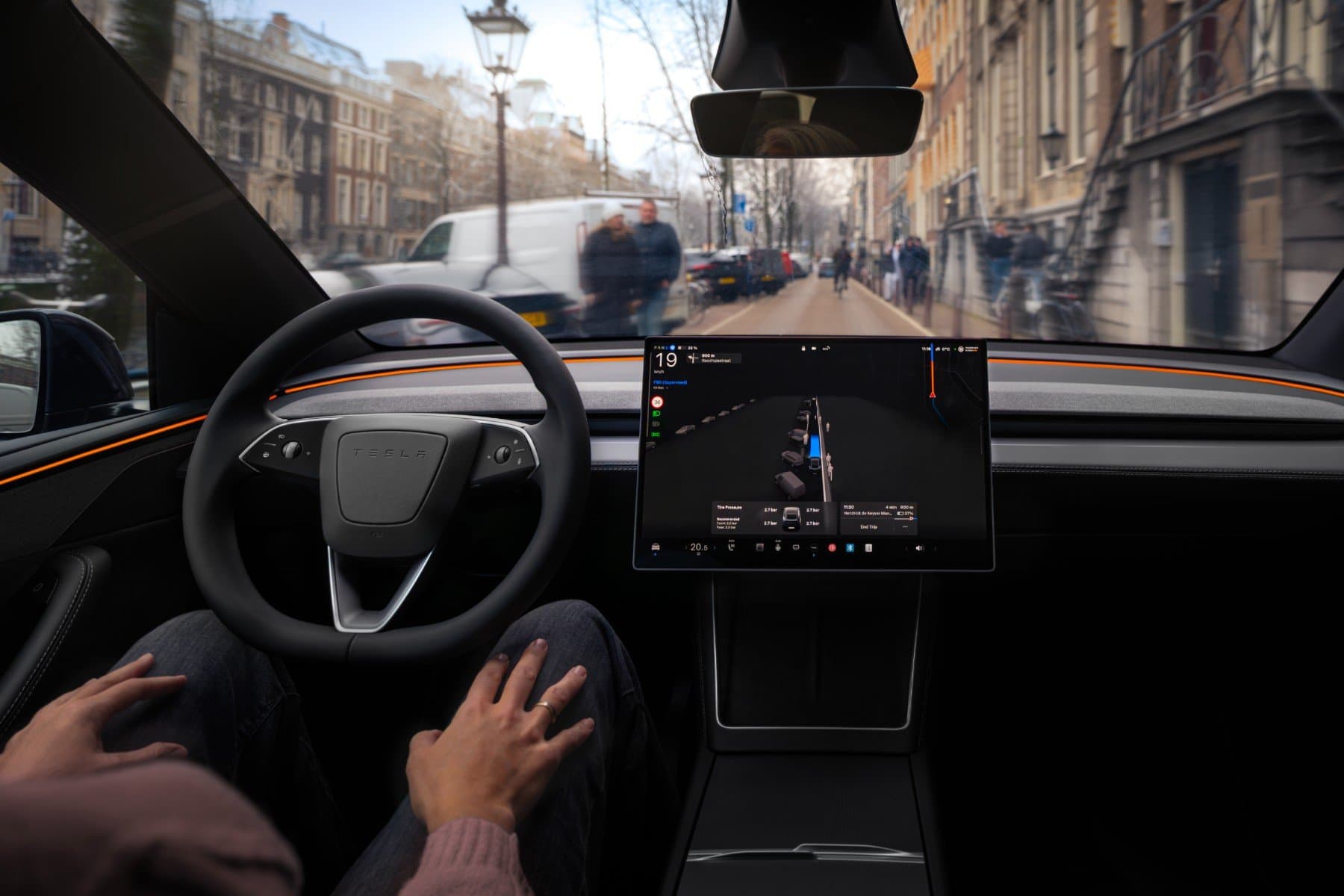 Appeals Court Blocks Class Action Over Tesla's Full Self-Driving Claims: What It Means for Owners