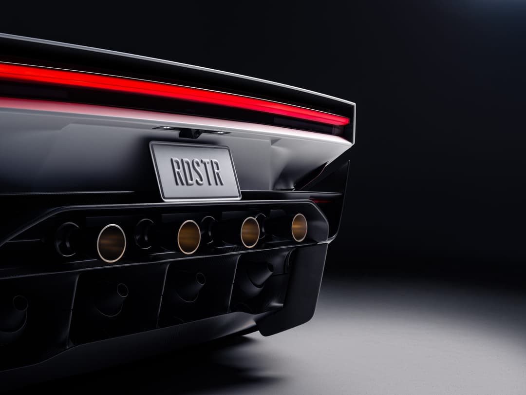 Tesla Roadster rear diffuser with integrated compressed-air thrusters and RDSTR plate